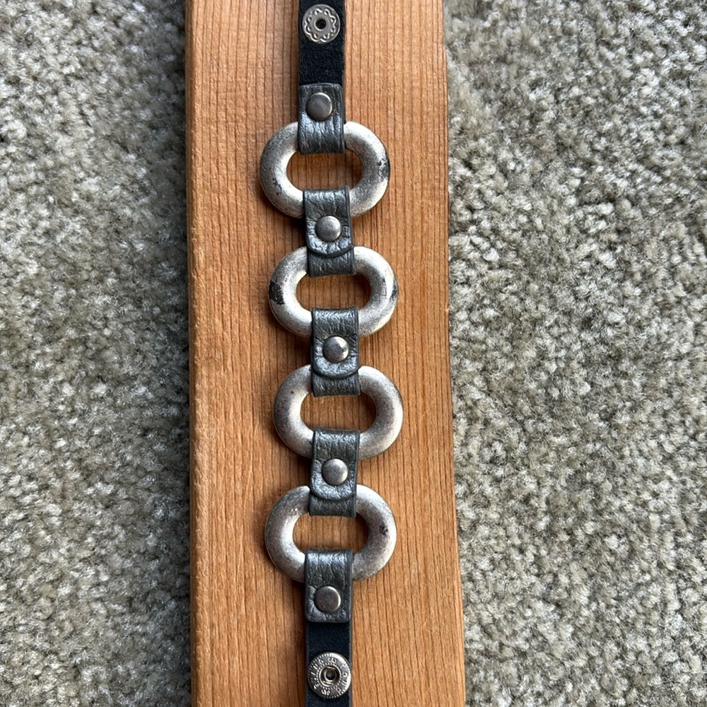 🪷Premier Designs Starlet Bracelet - Picture 4 of 5